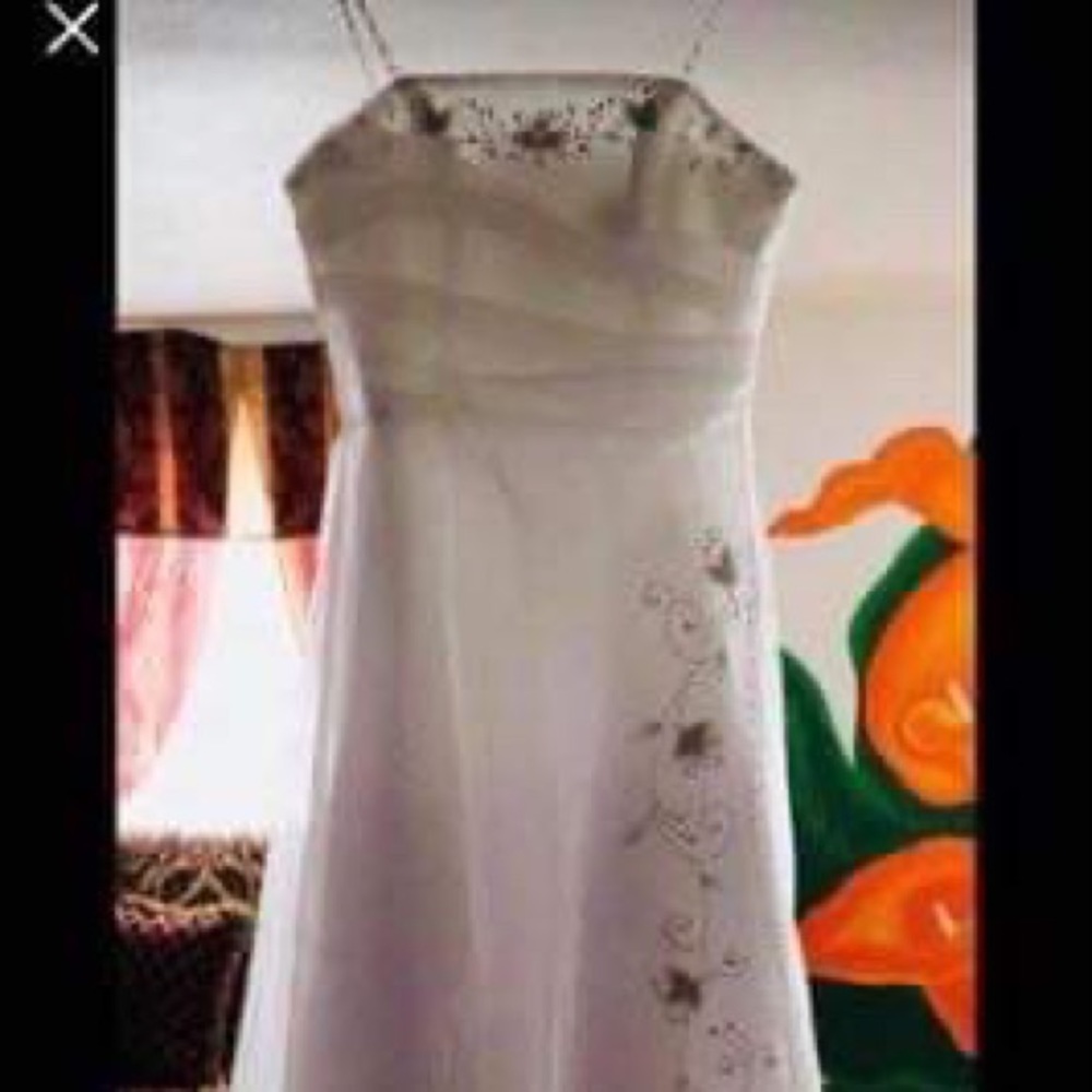 Wedding dress
